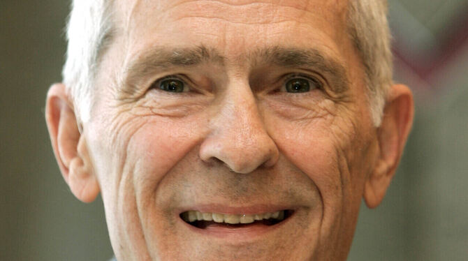 Ein Menschenfreund, der Haltung bewies: Hans Wilhelm Gäb ist im Alter von 89 Jahren gestorben. FOTO: DPA Ein Menschenfreund, der Haltung bewies: Hans Wilhelm Gäb ist im Alter von 89 Jahren gestorben. FOTO: DPA