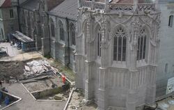 Archäologische Sensation in Konstanz: Eckturm und Mauern des römischen Kastells der Spätantike, 2003 bis 2004 ausgegraben und wi