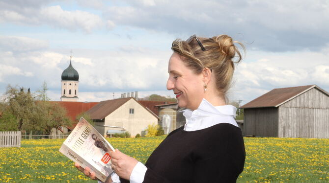 Maria Nikolai Maria Nikolais Romane landen regelmäßig auf den Spiegel-Bestsellerlisten. Ihr neues Buch hat auch etwas mit Bremelau zu tun. Was