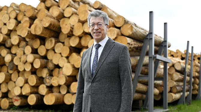 Johannes Schwörer, Präsident des Hauptverbands der Deutschen Holzindustrie. FOTO: PIETH Johannes Schwörer, Präsident des Hauptverbands der Deutschen Holzindustrie. FOTO: PIETH