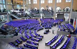 Ohne Sieghard Knodel 151 Sitze von 630:  Im Bundestag belegt die  AfD Platz zwei mit weitem Abstand zur SPD (120).  