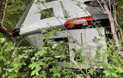 2025-05-06_VU-LKW-mit-Rettung