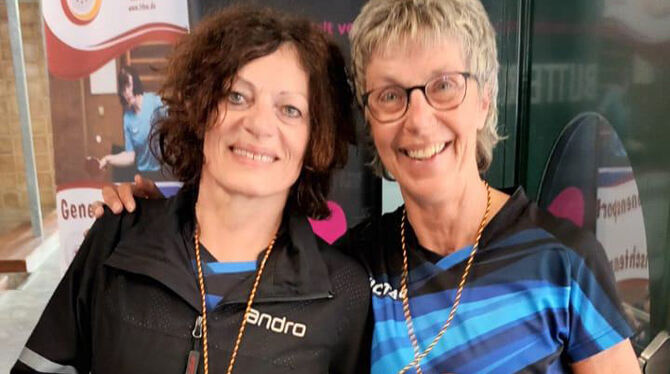 Susanne Bley (links) und Ingrid Reiner vom TSV Betzingen. FOTO: VEREIN Susanne Bley (links) und Ingrid Reiner vom TSV Betzingen. FOTO: VEREIN