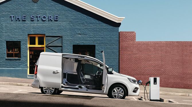 Renault,Auto,Kangoo Rapid E-Tech Electric,2023 Die Gemeinde Pliezhausen hat sich nicht für ein Leasing von Renault Kangoos mit Elektromotor, sondern für solche mit Dieselmotor
