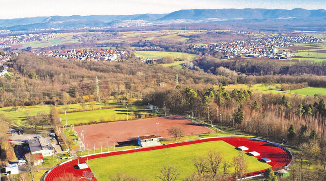 Das Schönbuchstadion in Pliezhausen aus der Luft. FOTO: KURZ Das Schönbuchstadion in Pliezhausen aus der Luft. FOTO: KURZ