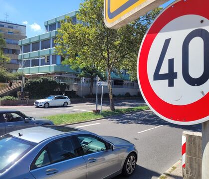 Tempo 40 durchgänging auf allen Durchgangsstraßen in Reutlingen und den Stadtteilen? Dafür kämpft die CDU-Fraktion im Gemeindera