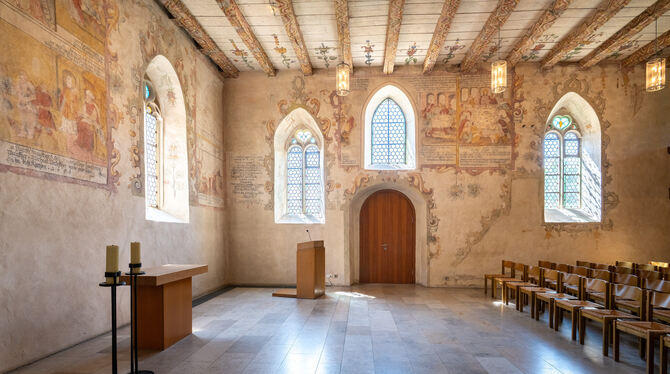Stephanuskirche Wandmalereien aus dem 14. Jahrhundert machen die Stephanuskirche zum historischen Kleinord.