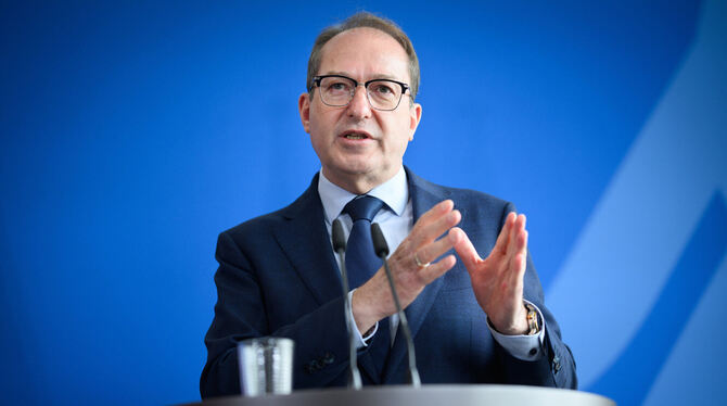 lbn, brb, Migration, Kabinett Alexander Dobrindt (CSU) will den Familiennachzug von subsidiär Geschützten aussetzen.