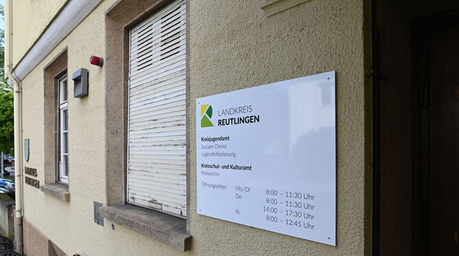 Verhandlung Amtsgericht Kreisjugendamt Vor dem Amtsgericht fand der zweite Verhandlungstag im Prozess gegen zwei Sachbearbeiterinnen des Kreisjugendamtes statt.