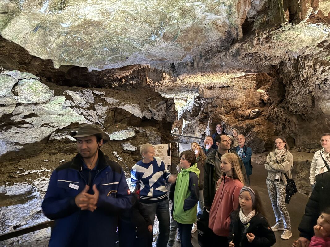 Bärenhöhle Führung 2