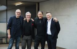 Die Chefs der Staatstheater Stuttgart bei der Spielplanvorstellung (von links): Burkhard C. Kosminski (Schauspiel), Marc-Oliver 