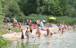 Der Aileswasensee ist bei Badenden in der ganzen Region beliebt.