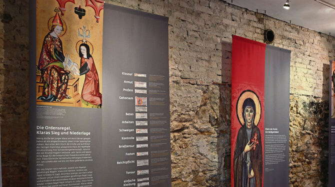 Klostermuseum, Pfullingen, Geschichte, Klarissen Die heilige Klara bestimmte das Leben im Pfullinger Kloster maßgeblich.