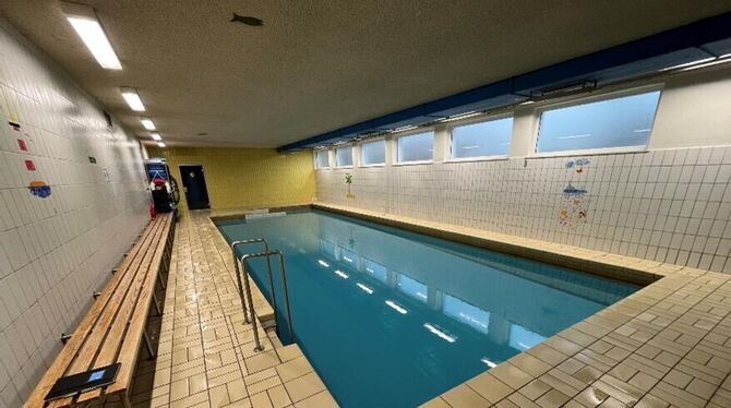 Das Lehrschwimmbecken in Willmandingen: Um das Bassin herum ist wenig Platz. Das Lehrschwimmbecken in Willmandingen: Um das Bassin herum ist wenig Platz.