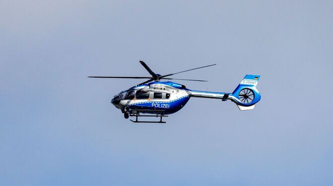 Polizeihubschrauber im Einsatz Polizeihubschrauber im Einsatz