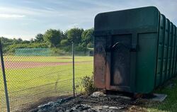 Bereits zum zweiten Mal innerhalb eines guten Jahres wurde das Toilettenhäuschen der Woodpeckers angezündet. 