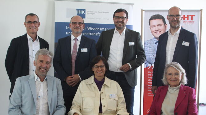 Innovationstage Tübingen Sie sprachen zum Auftakt der Tübinger Innovationstage: Moderator Stefan Engelhard (IHK Reutlingen), Markus Horn, Jochen Richter