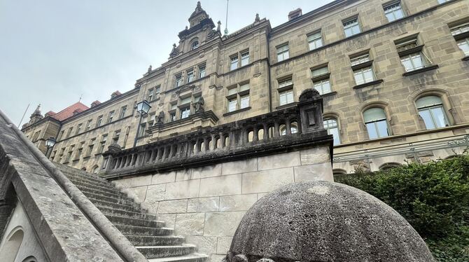 Der Fall um einen getötet 14-jährigen Pedelec-Fahrer landet vor dem Tübinger Gericht.