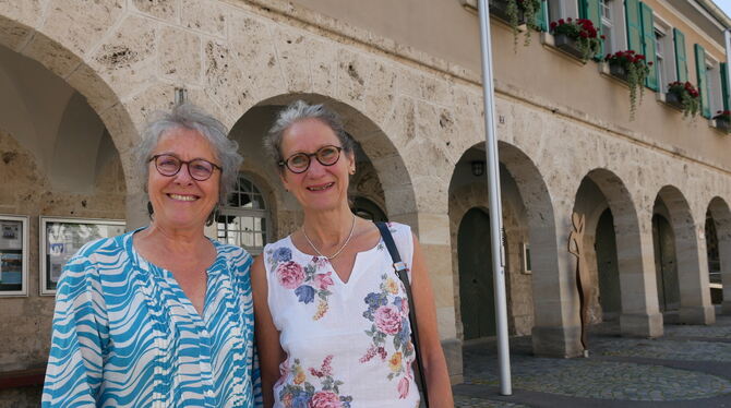 Initiative Lebensqualität Friedel Schmidt (links) und Birgit Ottens bieten in Gönningen eine Plattform für ihre Mitmenschen, die dort eigene Interessen ve