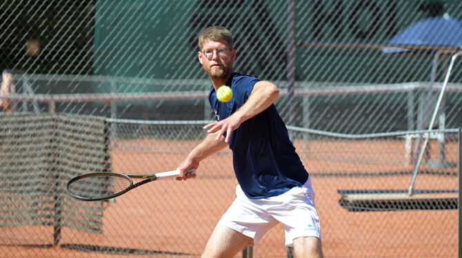 2025, DTB, Maenner, OL, Oberliga, Tennis Für Robin Lang vom TC Markwasen Reutlingen war an Position eins nichts zu holen.