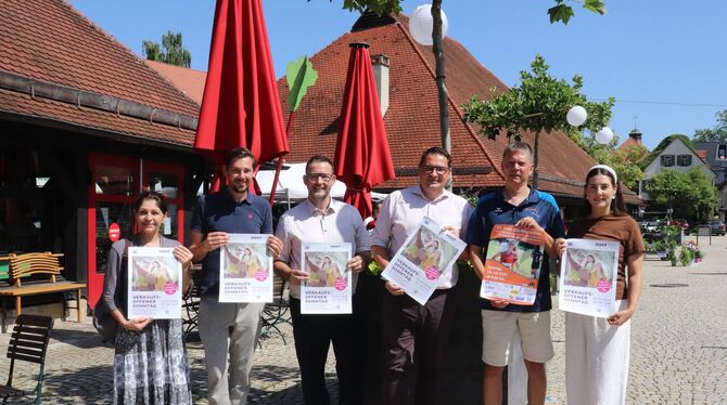 DasTeam von links: Constanze Rueß und Maximilian Vohl (MMT), Silvio Flemmig (Cityinitiative Metzingen), Patrick Hubertz (MMT), M