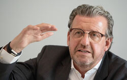 Stefan Wolf ist Präsident des Arbeitgeberverbands Gesamtmetall und Gemeinderat in Bad Urach. Er steht bald wegen Vorwürfen des V