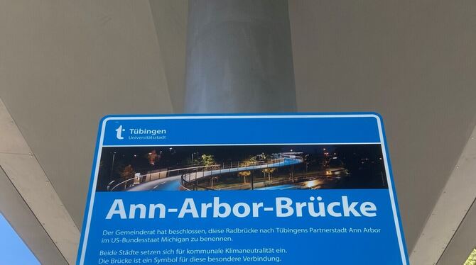 Die Radbrücke West hat einen neuen Namen: Am Donnerstag wurde die »Ann-Arbour-Brücke« feierlich eingeweiht - nach der amerikanis