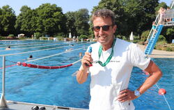 »Ich habe meinen Traumjob auf meine alten Tage gefunden«: Bernd Gugel liebte das Tübinger Freibad. Jetzt ist der AL-Stadtrat ges