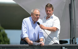 Der Reutlinger Oberbürgermeister Thomas Keck würdigte bei der Einweihung des Medica-Logistik-Parks das sportliche und gesellscha
