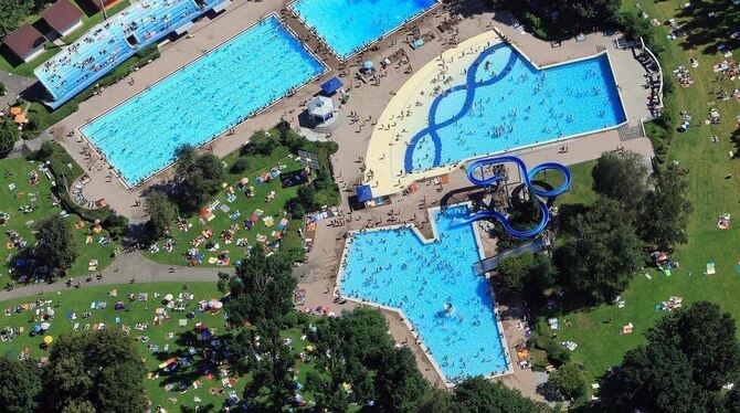 Das Freibad in Reutlingen ist das zweitgrößte in Baden-Württemberg. Es schreibt aber wie so viele andere rote Zahlen.
