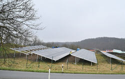 Bei Bernloch soll eine Freiflächen-Photovoltaikanlage entstehen,  ähnlich dieser, die  von den Stadtwerken Tübingen  bei den Zu-
