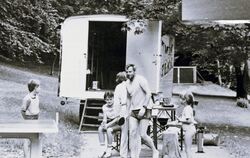 So hat alles angefangen: der ehemalige Bauwagen des Eninger Ortsjugendrings. Mit ihm waren die Mitglieder des Vereins im gesamte