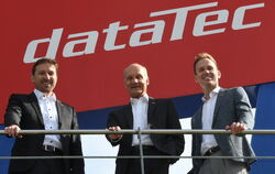 Die Vorstände der Datatec AG. Von links: Uwe Scheihing, Hans Steiner, Markus Kohler.