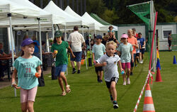 Beim Charitylauf der TSV-Fußballkids gingen auch die Kleinen an den Start.