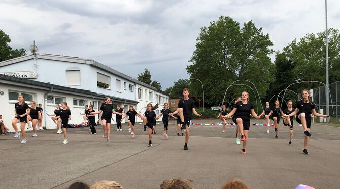 Highlight des Geburtstagsfestes in Betzingen: Eine große Rope-Skipping-Show mit Küren aus den vergangenen 20 Jahren.