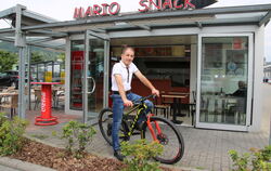 38 Jahre hatte Mario Vocino als Inhaber von Mario Snack eine Sechs-Tage-Woche, nun möchte er sich mehr Zeit fürs Radfahren und s