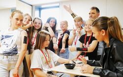 An der Freien Evangelischen Schule in Reutlingen war bei der Kinderstadt in den vergangenen drei Tagen das Tattoo-Studio ein Ren