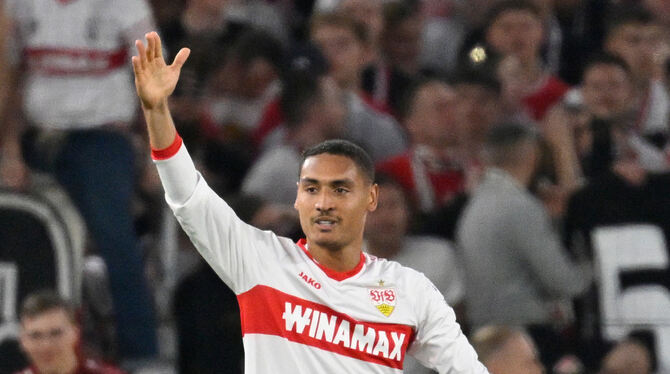1. Bundesliga, Emotion, Freude, Fussball, GER, Glueck, Herren, Jubel, MHP Arena Spielzeit 2024 / 2025, MHPArena, Spieltag 33 Tor Enzo Millot soll nach seinem Vaterurlau beim Testspiel gegen Celta Vigo in Reutlingen wieder dabeisein.
