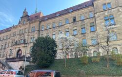 Vor dem Amtsgericht Tübingen wurden ein früherer Notar und ein Geschäftsführer verurteilt. Es ist nicht unwahrscheinlich, dass b