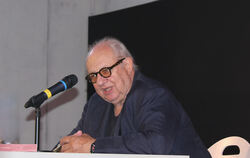 In freier Erzählung trug Vincent Klink aus seinem neuesten Buch vor.