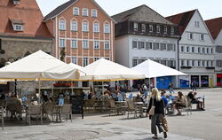 Die Gastronomen freuen sich auf sonnige Tage und laue Nächte.