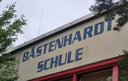 Zusammenrücken mussten die Schüler der Mössinger Bästenhardtschule vor den Sommerferien, als ein Schultrakt vorsorglich gesperrt