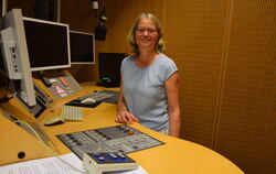 SWR-Studioleiterin Sandra Müller an ihrem alten Sendeplatz.