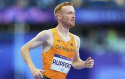 Erlebt in Zürich seinen Sommernachtstraum : Frederik Ruppert.  FOTO: KAPPELER/DPA