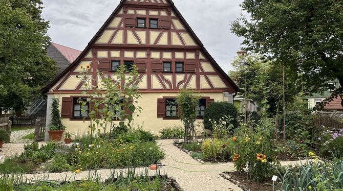Bauernhausmuseum Ödenwaldstetten Vorbildlich bestellt: Der Bauerngarten im Freilichtmuseum.