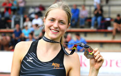 DM-Bronze für Elisabeth Nawroth vom TSV Gomaringen.  FOTO: HENSEL
