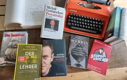 Mit Schreibmaschine und handgetippten Manuskripten ging's los. Seit Mitte der 1980er-Jahre wurden 4.500 Titel übersetzt - darunt