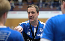 Gibt im vierten Jahr beim TV Neuhausen die Trainer-Kommandos:  Mike Leibssle. 