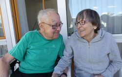 Dieter Feucht und Hildegard sind seit 60 Jahren ein Ehepaar. FOTO: SANDER