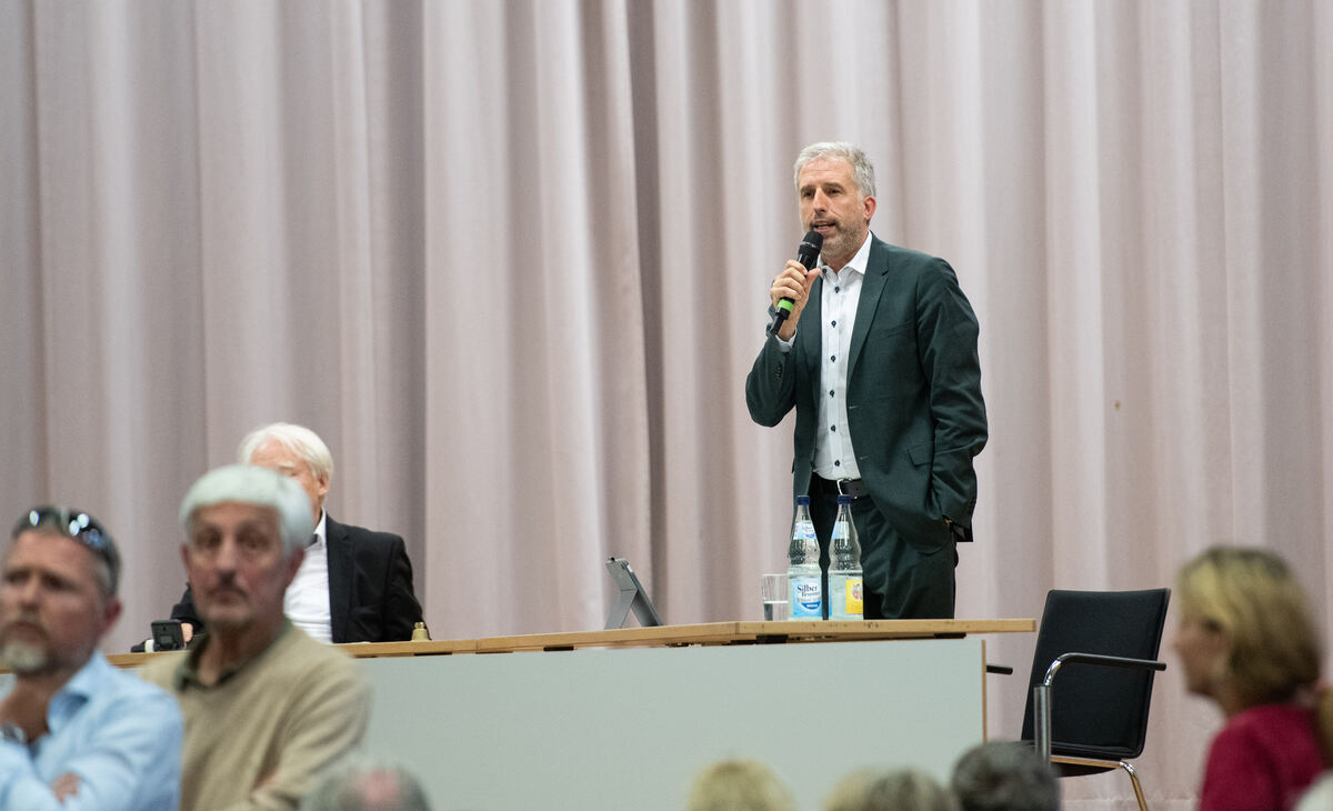 Palmer_Frohnmeier_TÜ_05_09_2025_Schanz_029